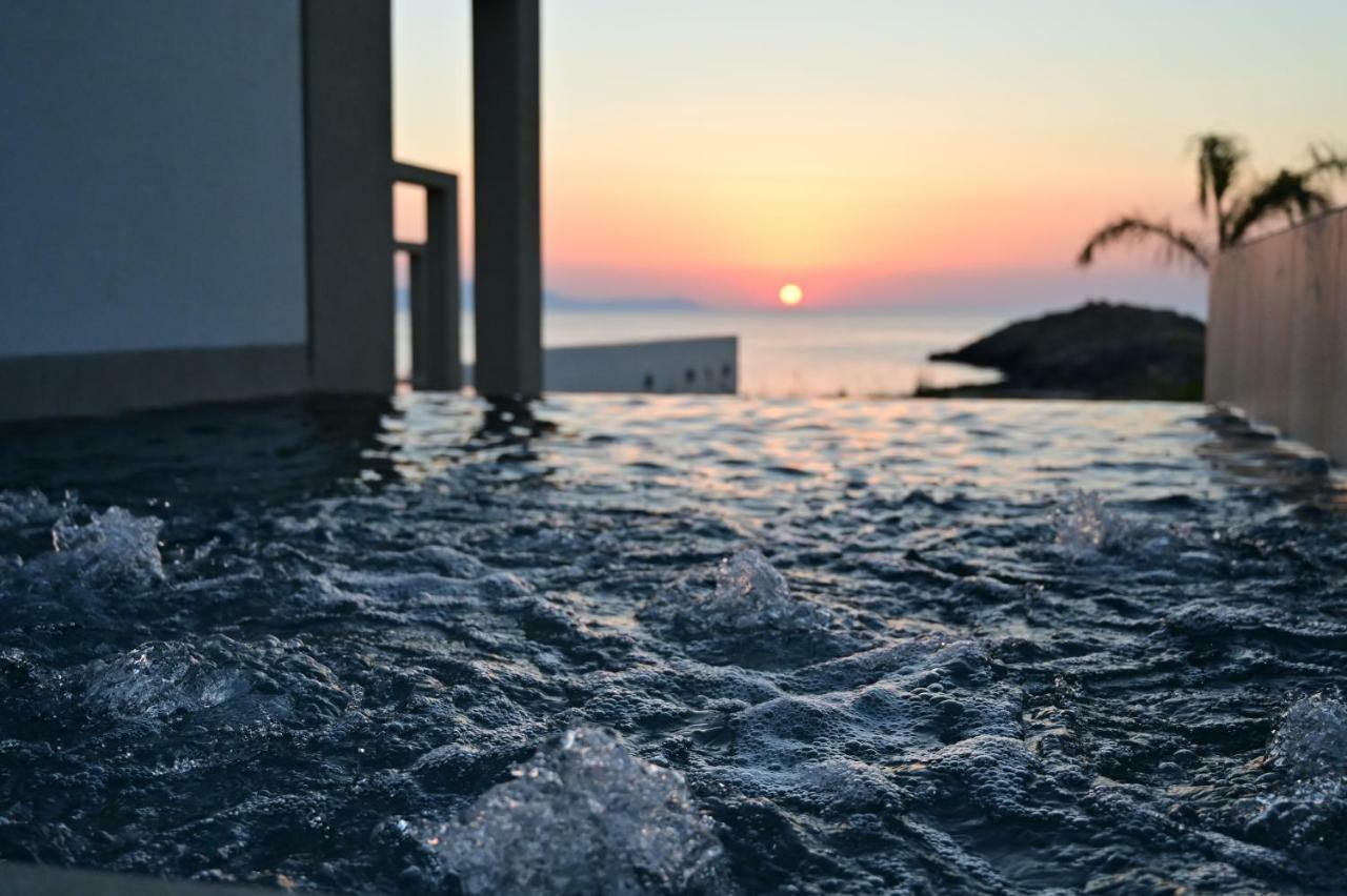 Kavos & Hotel de apartamente
